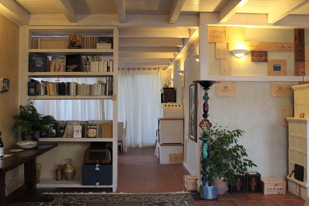 Locanda Belvedere Saludecio Eksteriør bilde