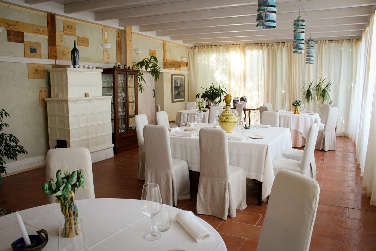 Locanda Belvedere Saludecio Eksteriør bilde